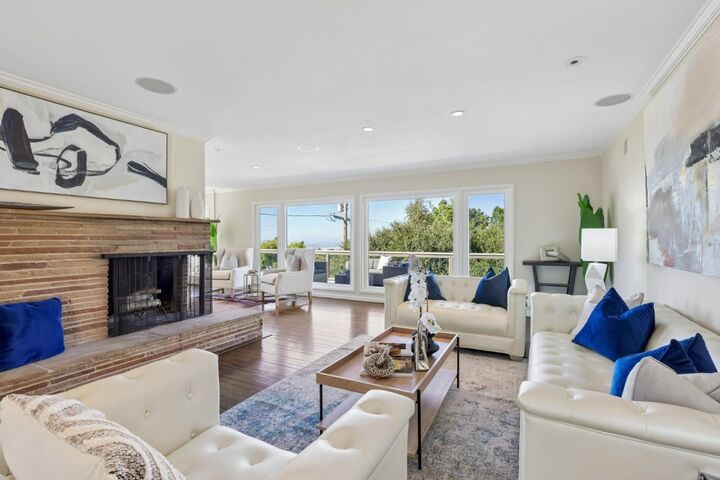 Property Photo:  1512 Alturas Drive  CA 94010 