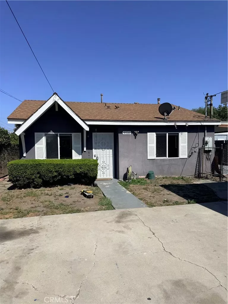 Property Photo: 9510 Bandera Street CA 90002