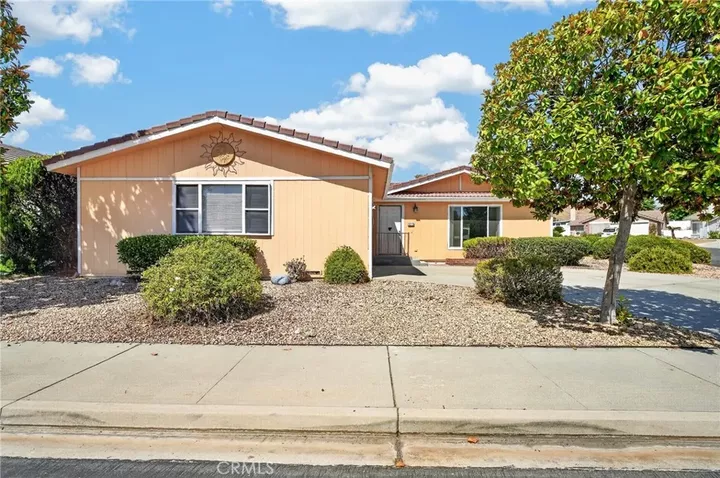 Property Photo: 10776 Cherry Hilsl CA 92223