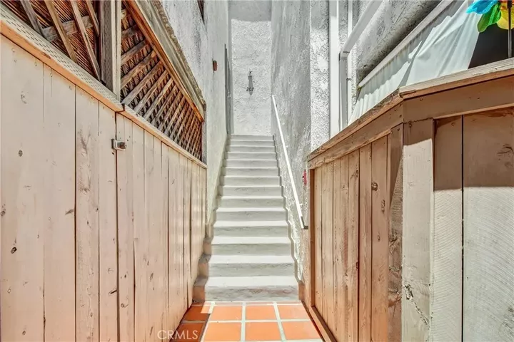 Property Photo: 8221 Langdon Avenue 207 CA 91406
