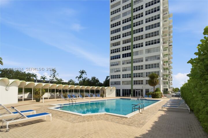 Property Photo:  2100 Sans Souci Blvd A710  FL 33181 