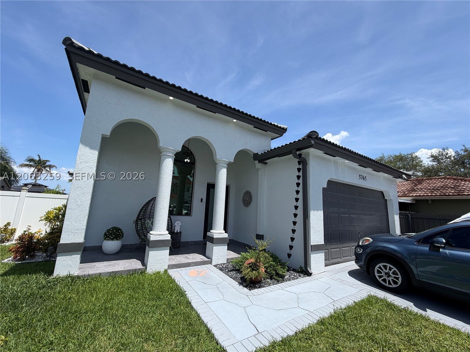 Property Photo:  5765 SW 151st Ave  FL 33193 
