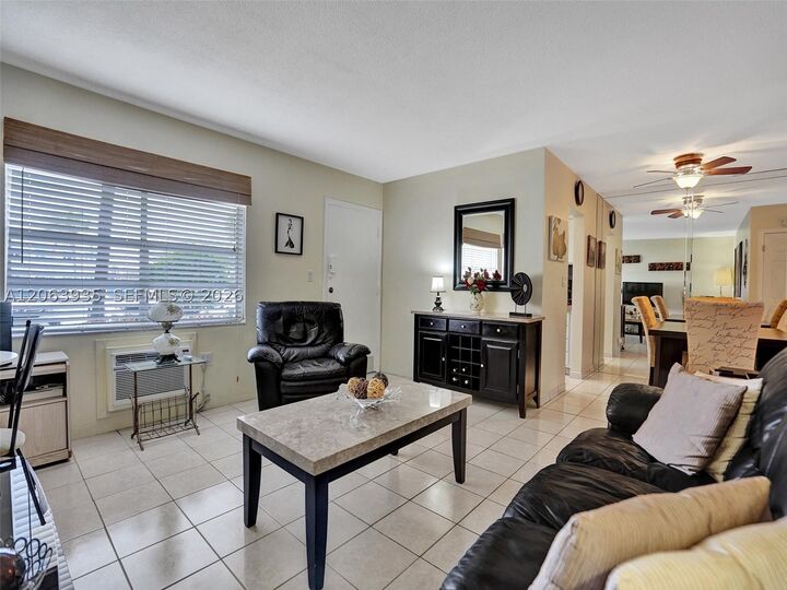 Property Photo: 16901 NE 13th Ave 110 FL 33162