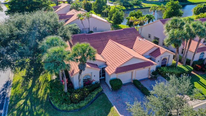 Property Photo: 7566 Red Ruby Dr FL 33446