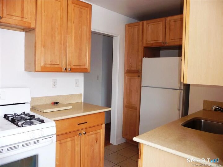 Property Photo: 39 Glenbrook Road 5A CT 06902