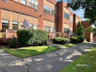 Property Photo: 201 College Street 12 CT 06457