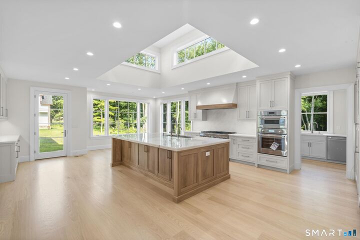 Property Photo:  48 Old Farm Road  CT 06897 