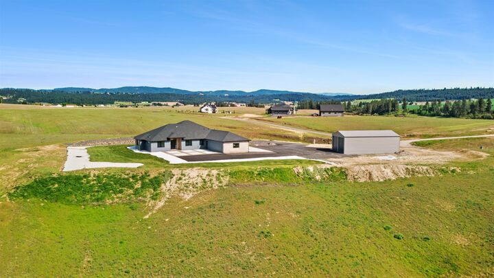Property Photo:  13790 N Bruce Rd  WA 99021 