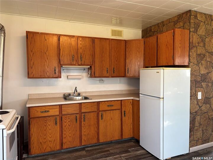 Property Photo: 413 1st Avenue E SK S0J 2M0