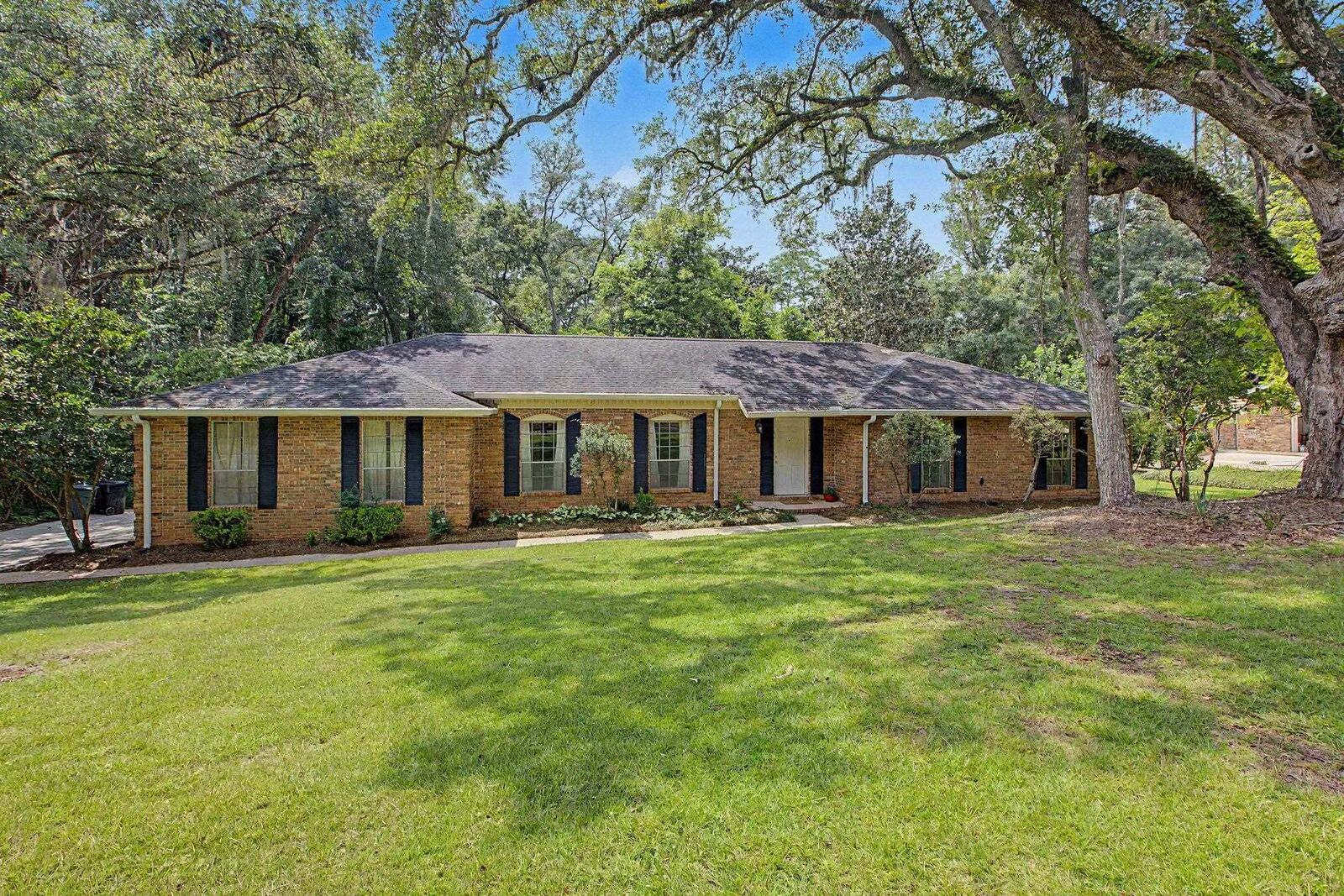 Property Photo:  3510 Tullamore Lane  FL 32309 