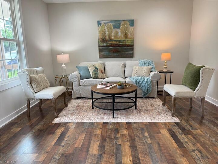 Property Photo: 2403 Friends Avenue NC 27263