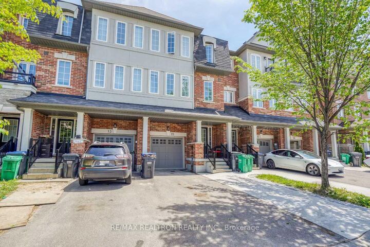 Property Photo: 15 Sprucewood Road ON L6Z 0J3