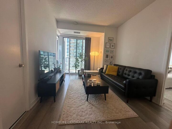 Property Photo: 5180 Yonge Street 2807 ON M2N 5P6