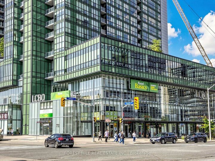 Photo de la propriété: 9 Bogert Avenue 2008 ON M2N 0H3