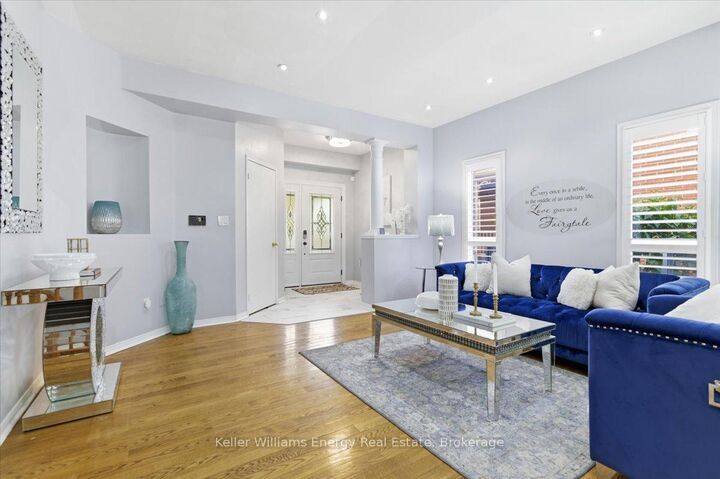 Property Photo: 9 Iberville Road W ON L1M 1H5
