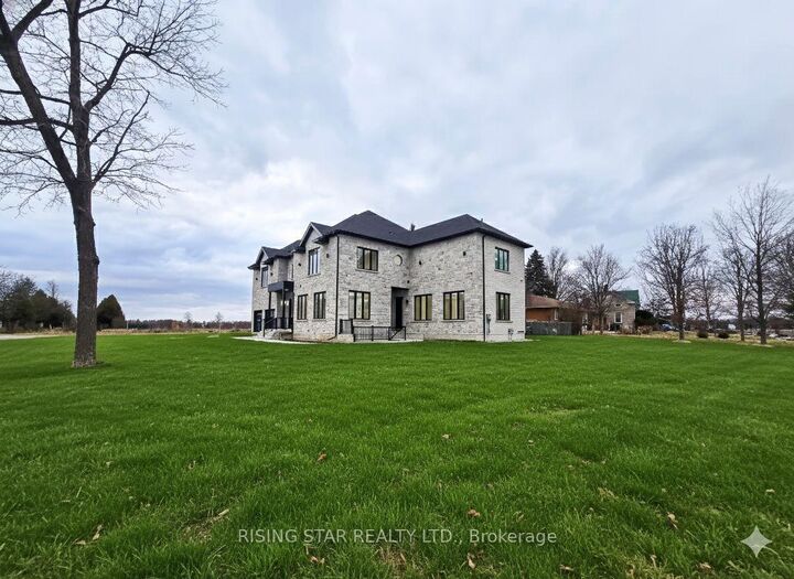Property Photo: 7464 Leslie Road W ON N0B 2J0