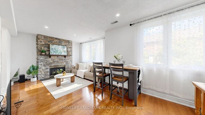Property Photo: 75 Weldrick Road E 318 ON L4C 0H9