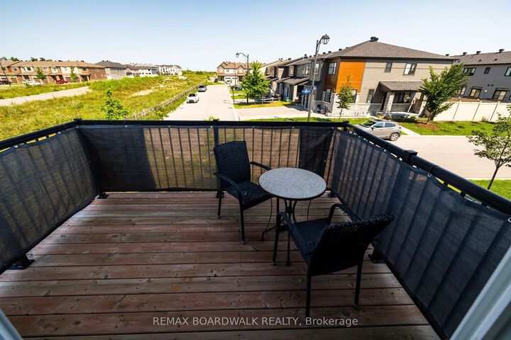 Property Photo: 518 Aglish Mews B ON K2C 3H2