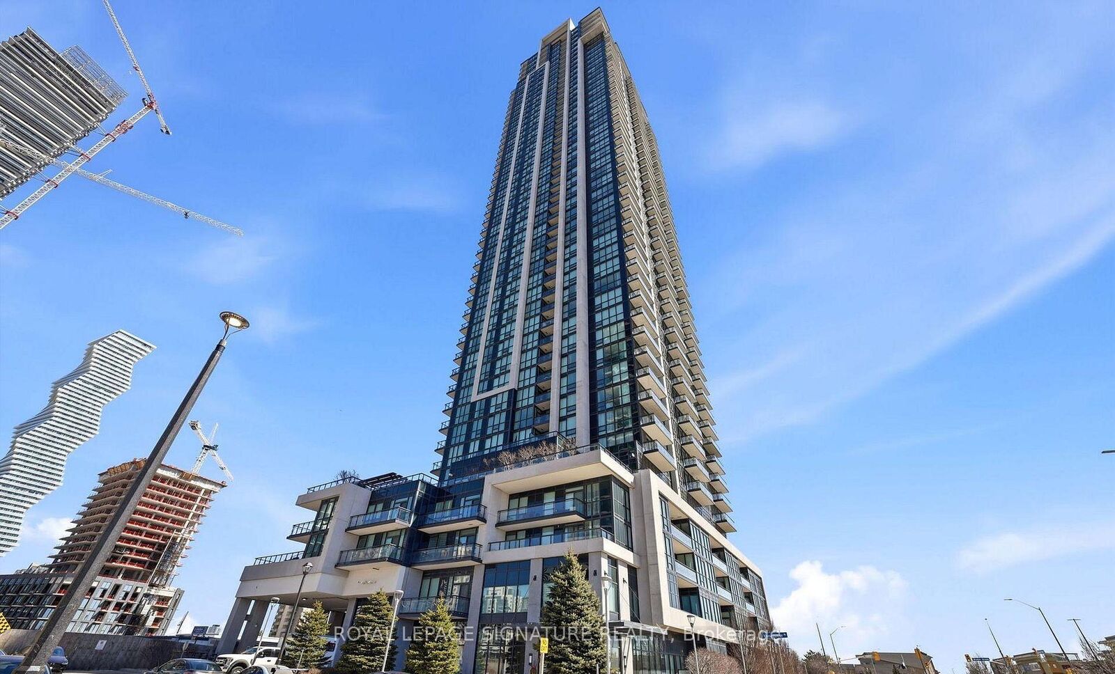 Property Photo: 3975 Grand Park Drive 901 ON L5B 0K4