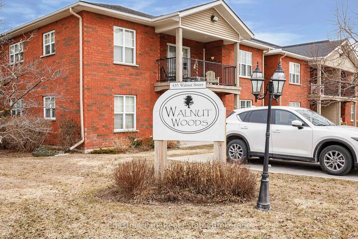 Property Photo: 435 Walnut Street 206 ON L9Y 5J9