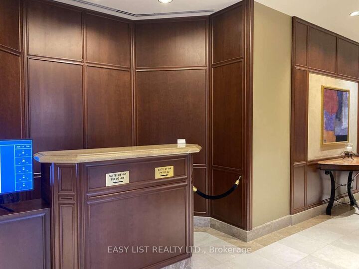 Property Photo: 3590 Rivergate Way 602 ON K1V 1V6