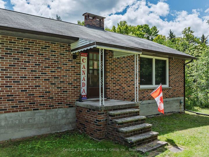 Property Photo:  4924 Monck Road  ON K0M 2A0 