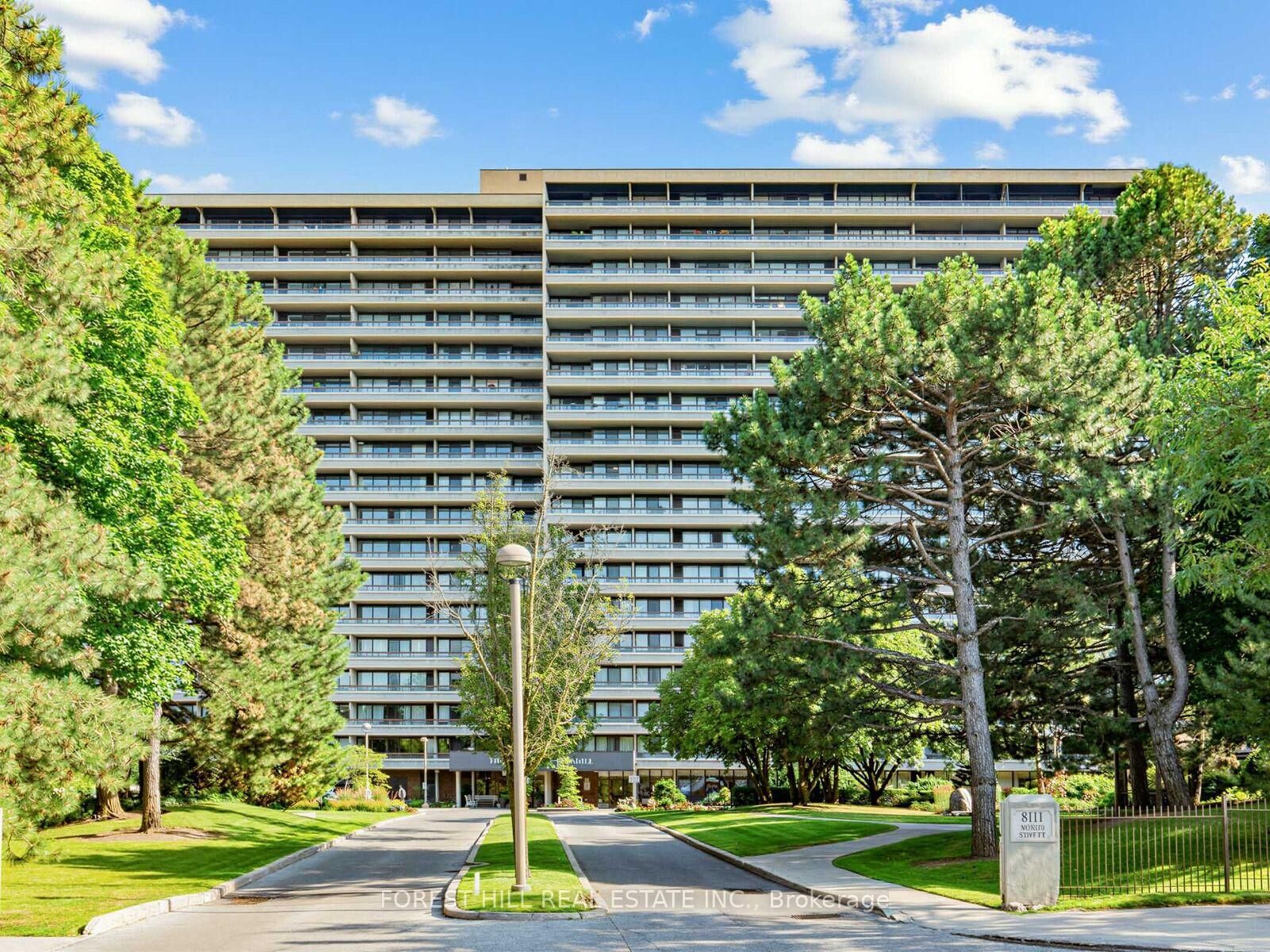 Property Photo:  8111 Yonge Street 1209  ON L3T 4V9 