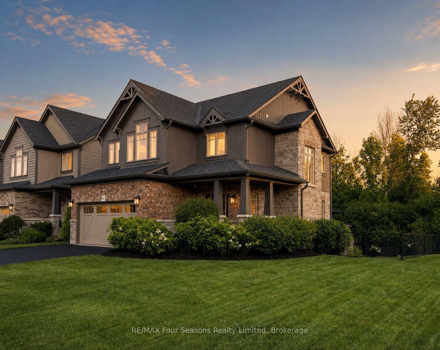 Property Photo:  62 Foley Crescent  ON L9Y 3B7 
