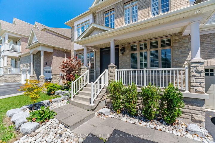 Property Photo: 8833 Creditview Road ON L6Y 0X3