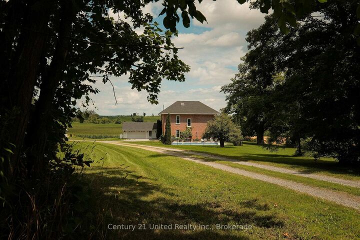2261 Asphodel 6th Line — photo 1