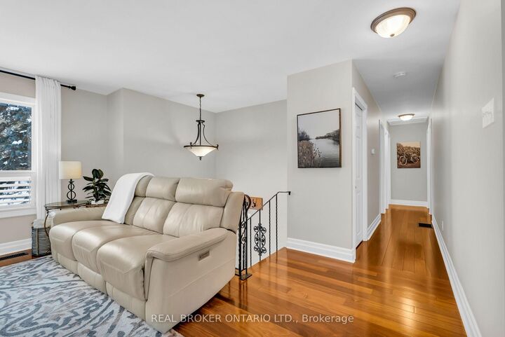Property Photo: 2477 Old Fort Road ON L4R 4K3