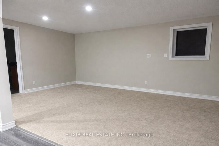 Property Photo:  643 Gayne Boulevard Basement  ON L7T 3W1 