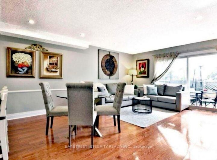 Property Photo: 1580 Lancaster Drive 29 ON L6H 2Z5