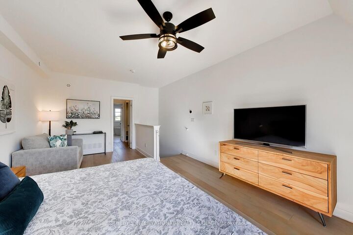 Property Photo: 80 Daisy Avenue 30 ON M8W 0B7