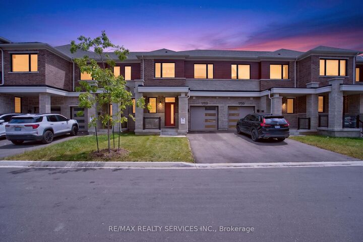 Photo de la propriété:  1702 Dance Court  ON L9E 2A3 