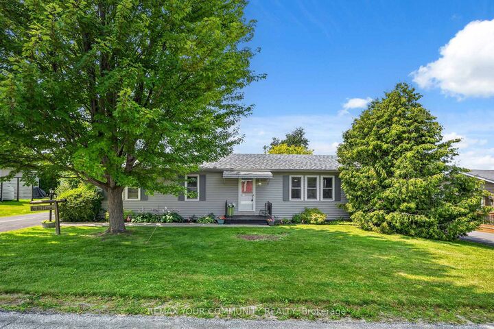 Property Photo:  17 Kelsey Crescent  ON L0E 1R0 