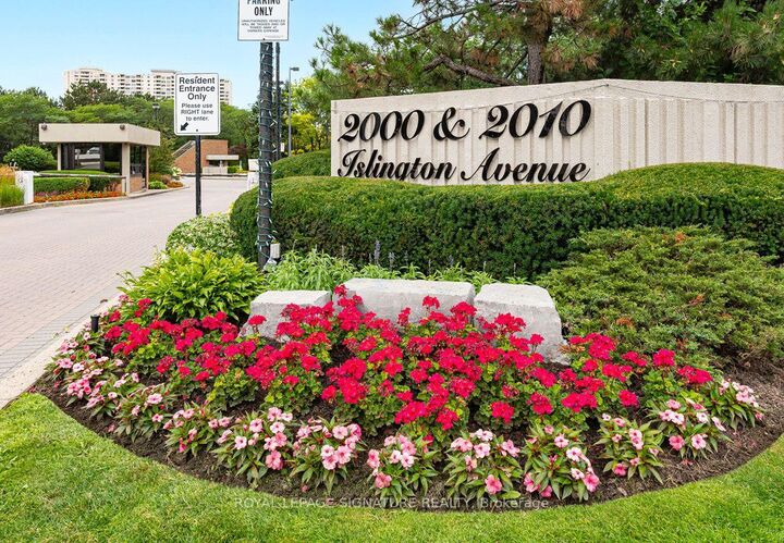 Property Photo:  2000 Islington Avenue 1912  ON M9P 3S7 