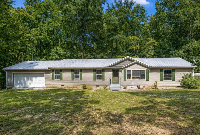 Property Photo:  1 Pineneedle Trail  GA 30557 