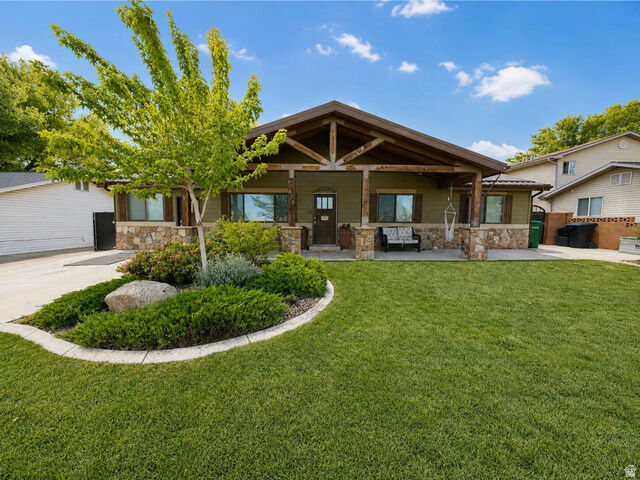 Property Photo: 476 N 200 E UT 84761