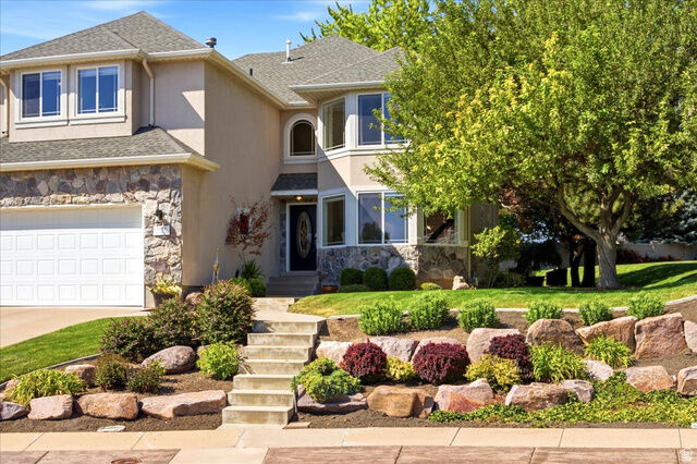 Property Photo:  1591 E 275 N  UT 84040 