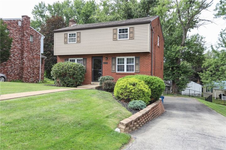 Property Photo:  263 Great Smokey Dr  PA 15239 