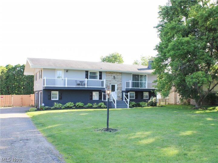 Property Photo: 6727 Amsel Avenue NE OH 44721