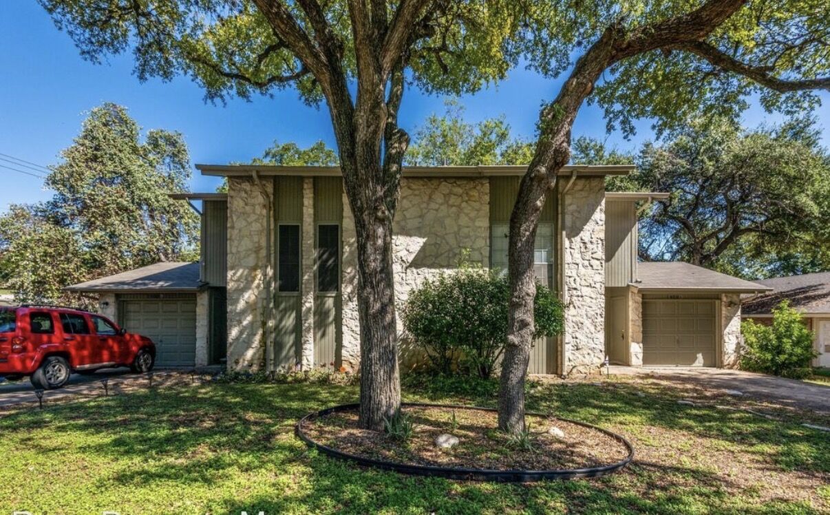 Property Photo:  1400 Vista Ridge Cove B  TX 78754 