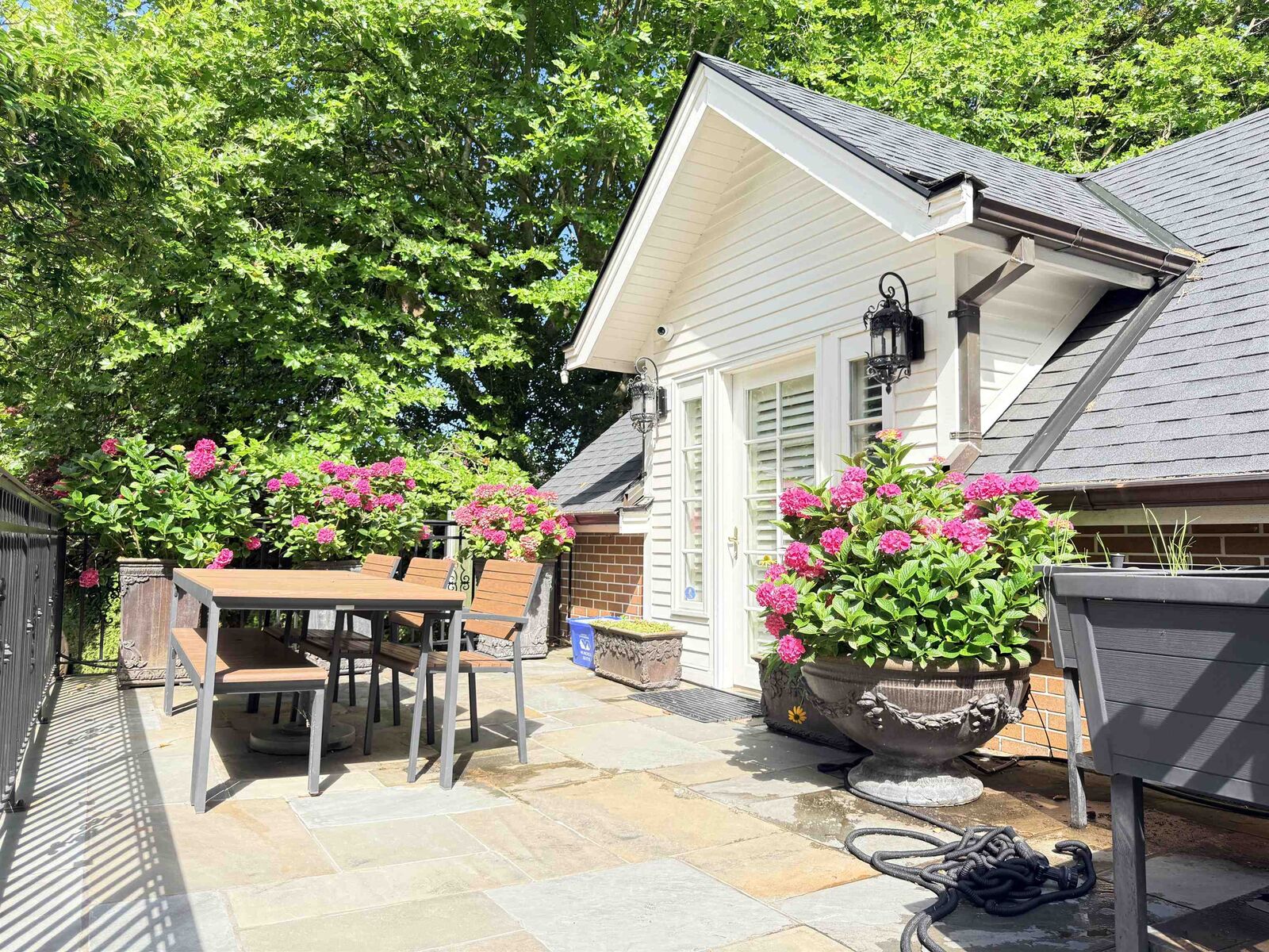 Property Photo:  3637 Pine Crescent 3  BC V6J 4K2 
