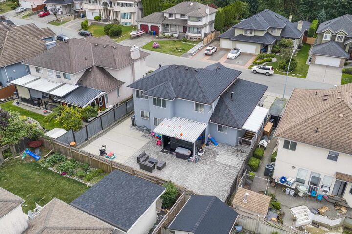 Property Photo: 31481 Southern Drive BC V2T 5P1