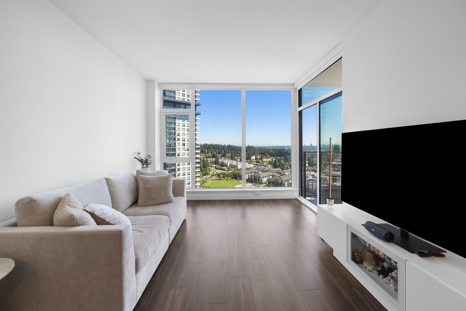 Property Photo: 518 Clarke Road 2205 BC V3J 3X2