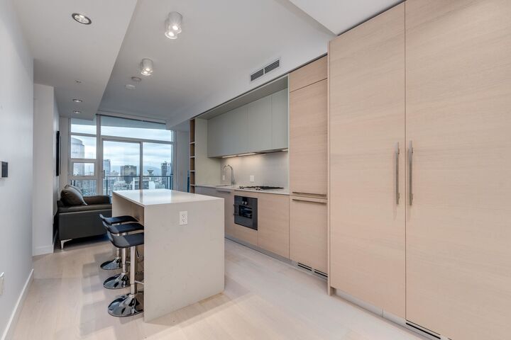 Property Photo:  1289 Hornby Street 3803  BC V6Z 1W4 