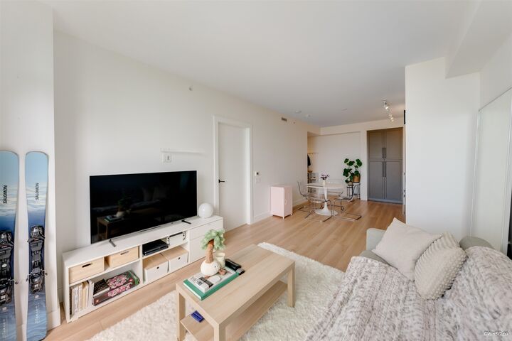 Property Photo: 8750 University Crescent 1001 BC V5A 0G9