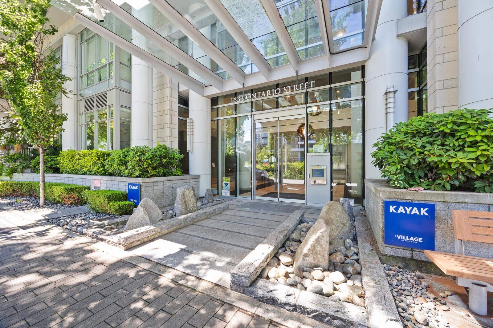 Property Photo: 1633 Ontario Street 806 BC V5Y 0C2