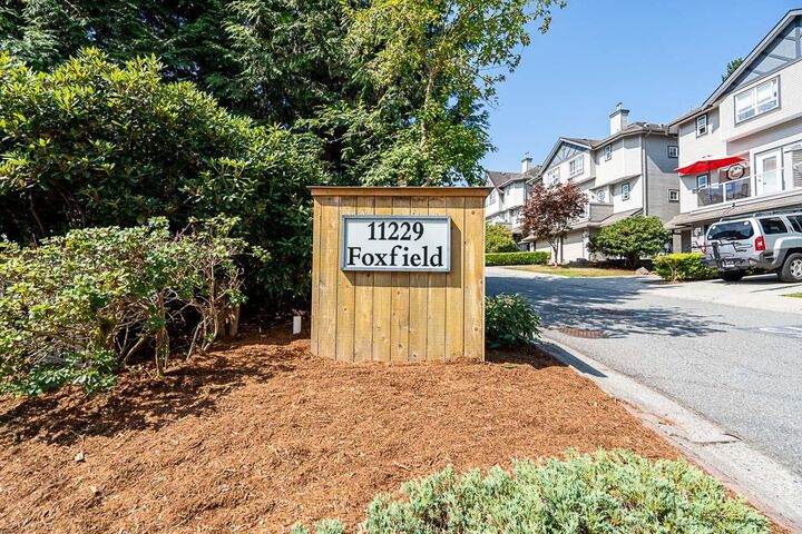 Property Photo: 11229 232 Street 13 BC V2X 2N4
